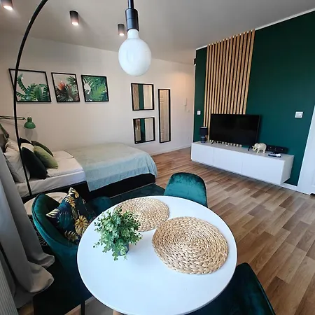아파트 Modern, Atmospheric With Air Conditioning